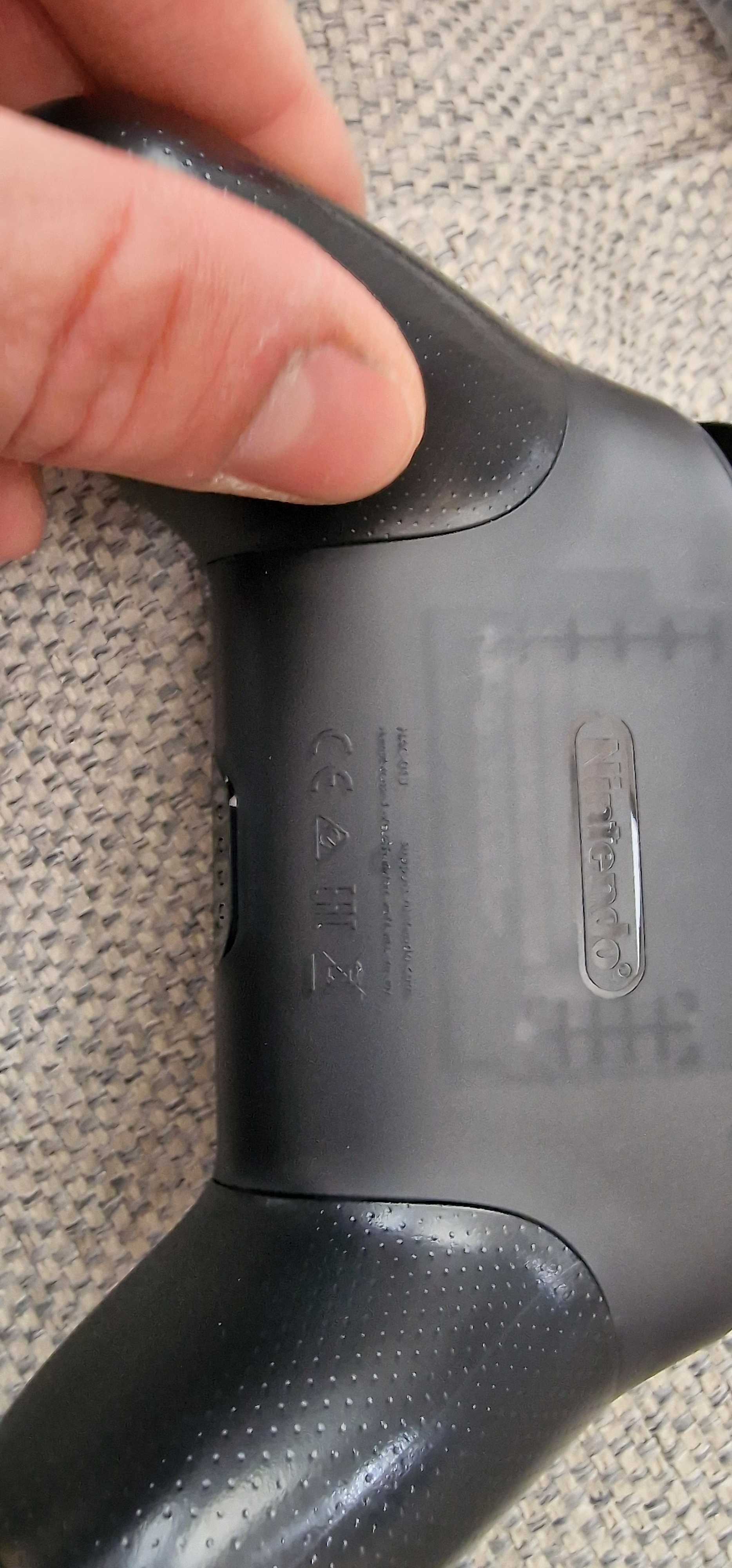 Контролер за Нинтендо Nintendo Switch Pro-Controller er