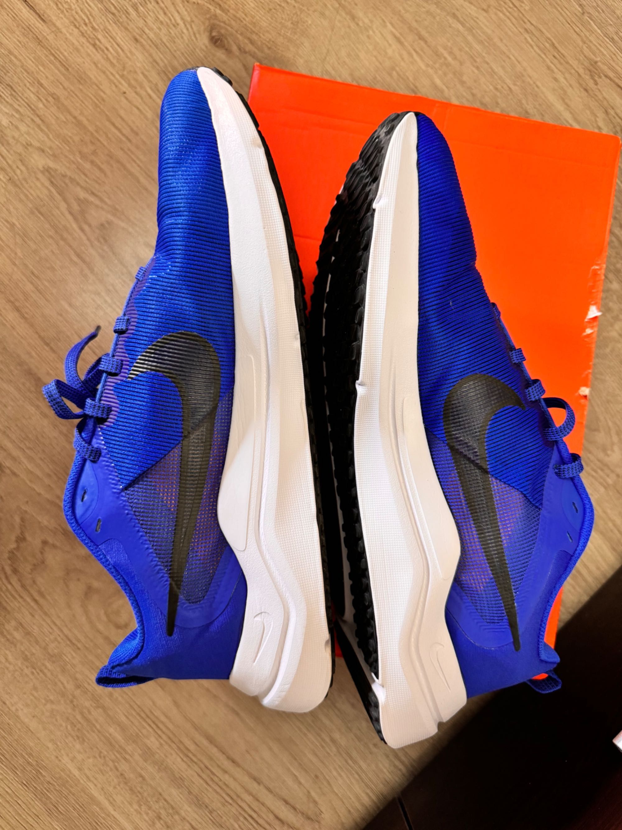 Мъжки маратонки Nike DOWNSHIFTER 12