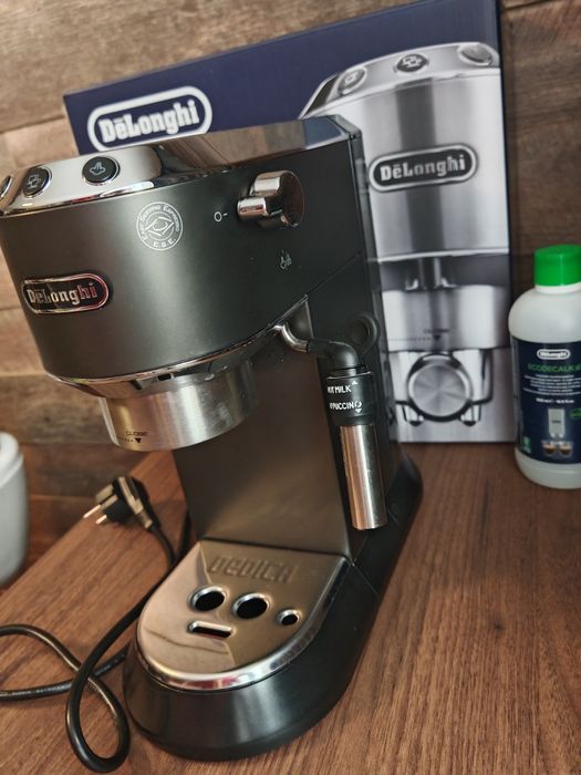 Delonghi Dedica 685