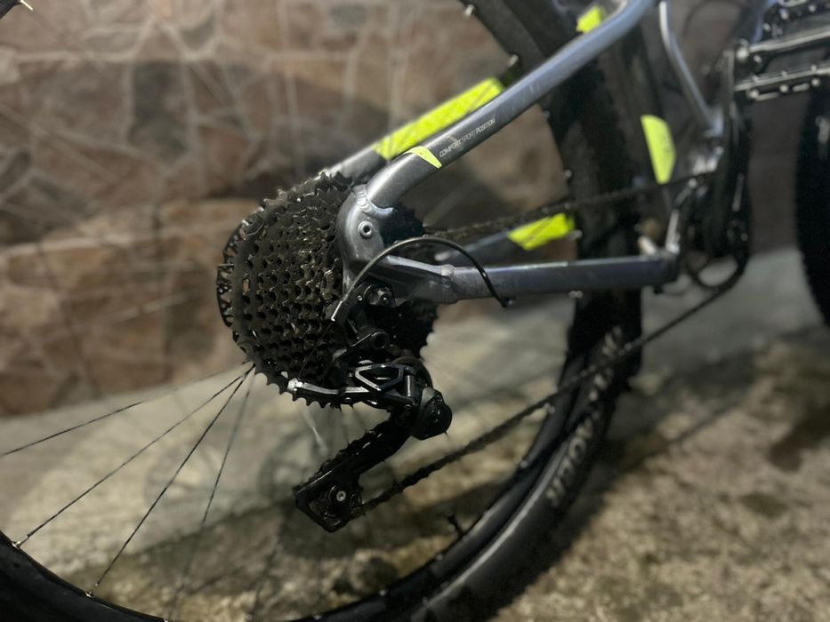 Bicicleta RockRider st900s