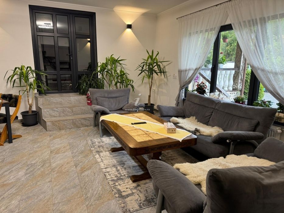 Cazare Bran-Moieciu Pensiunea Delia