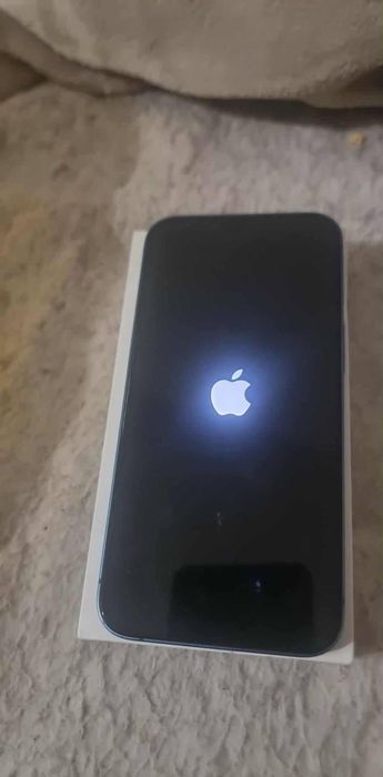 iPhone 13 Като нов!