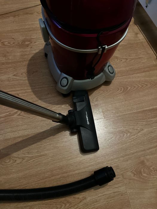 Водна прахосмукачка Aladdin first