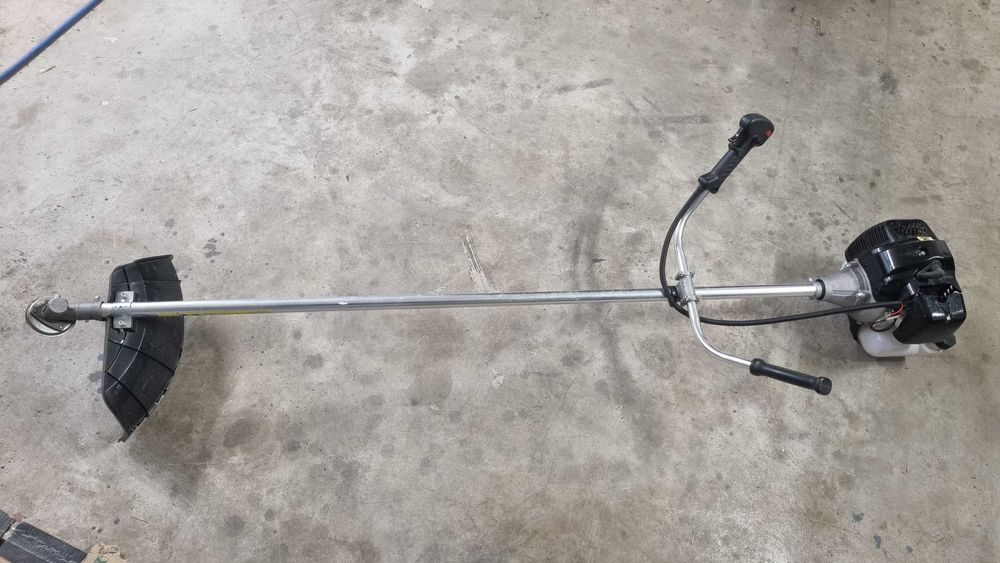 Motocositoare pe benzină Pro Trimmer Profesional 7
