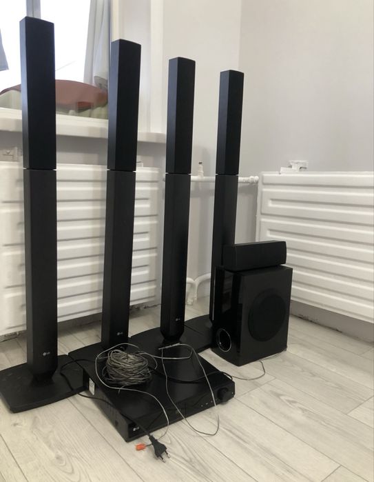 Продам домашний кинотеатр