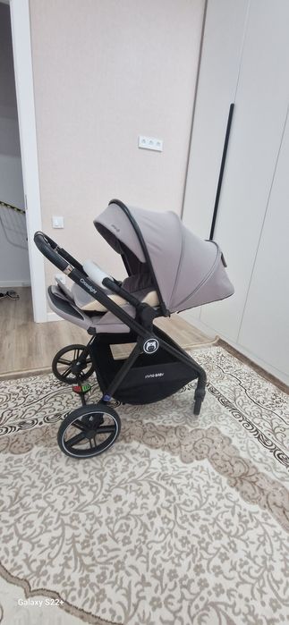 Срочно продам прогулочную коляску