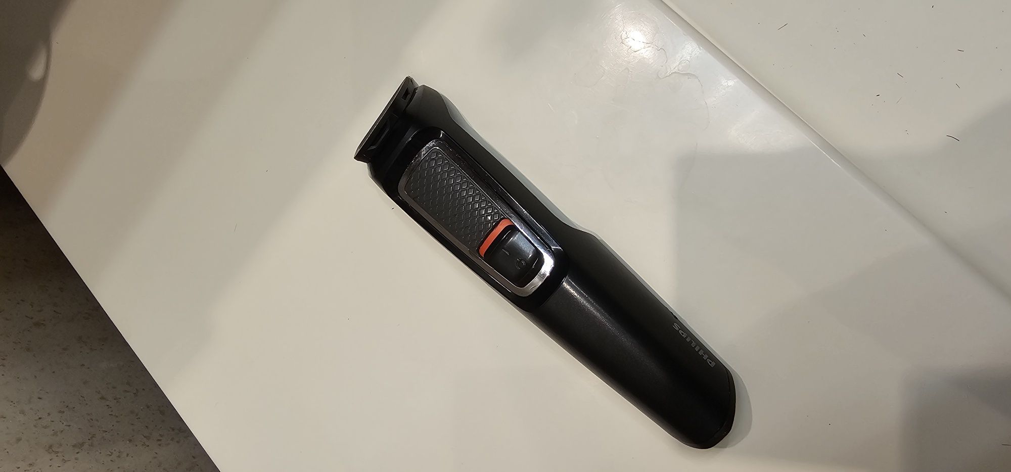 Машинка за подстригване/ тример за бръснене Филипс.  Philips one blade