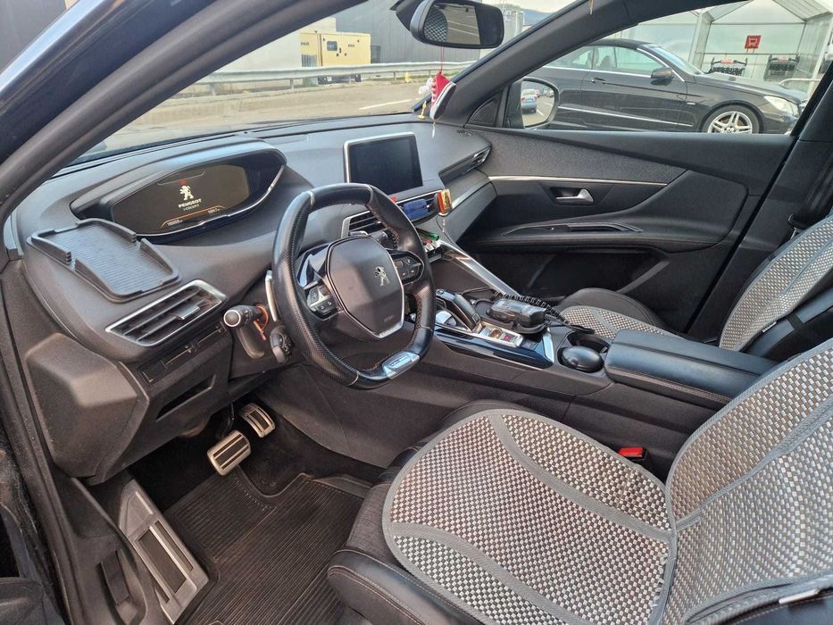 Peugeot 3008, diesel economic, ideal pentru familie