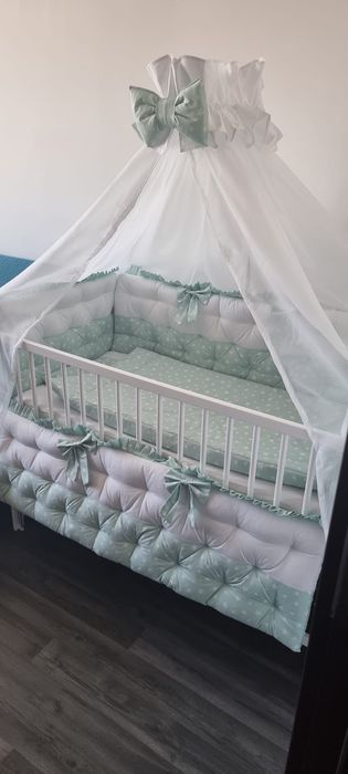 Patuț bebeluș folosit maxim 3 luni