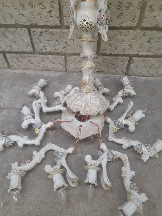 Candelabru retro portelan