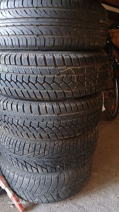 Anvelope de iarna cu jante de tablă