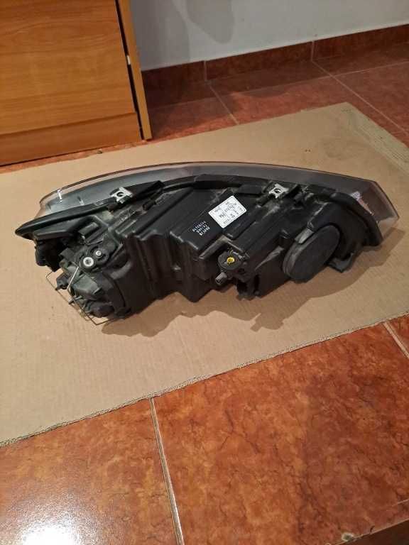 Far stanga VW Polo 6R volan stanga Europa