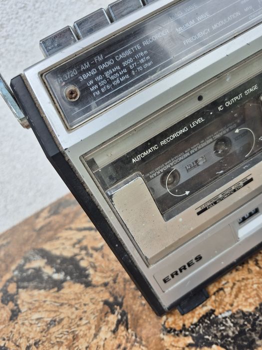Radio Casetofon marca EREES model TR3720 made in Germany