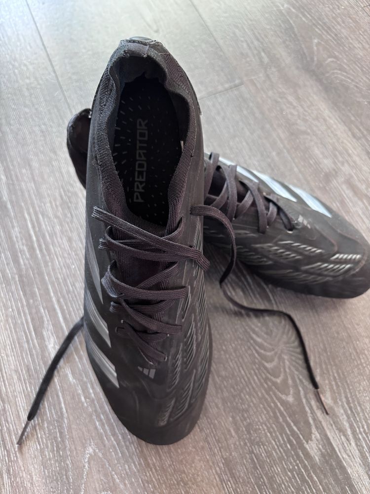 Бутонки Adidas Predator