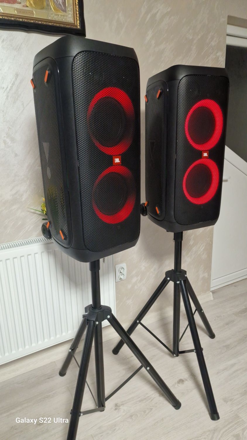 Jbl partybox 310 2 buc + 2 stative