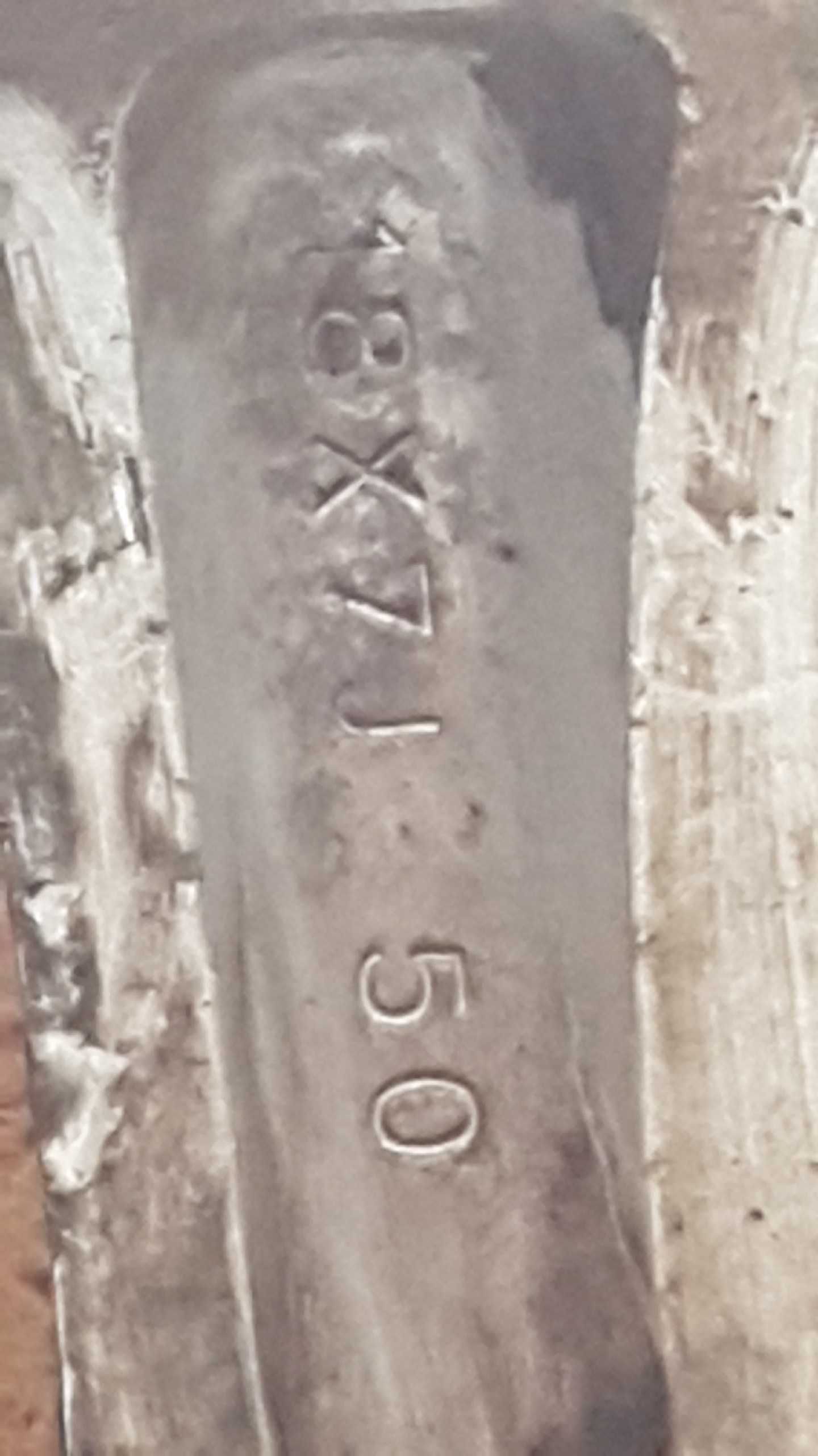 Гуми и патерици 16,15,14ц,кука теглич