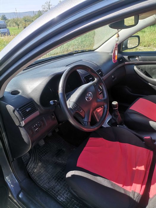 Toyota Avensis 2.0