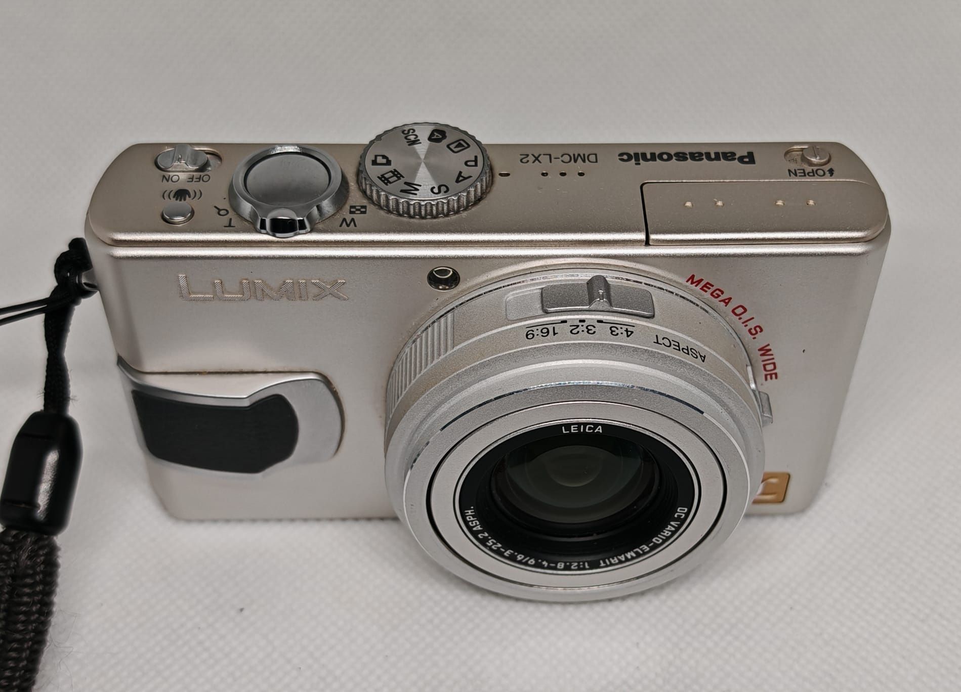 Panasonic Lumix LX2 + încărcător + husă – aparat compact Leica