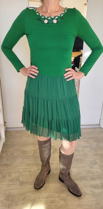 Rochie eleganta cu volane, marca GUARA, Marime 38-40