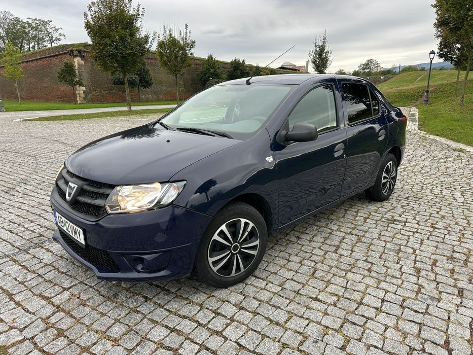 Vând Dacia Logan II