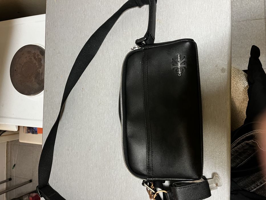 Чанта естетвена кожа calvin klein