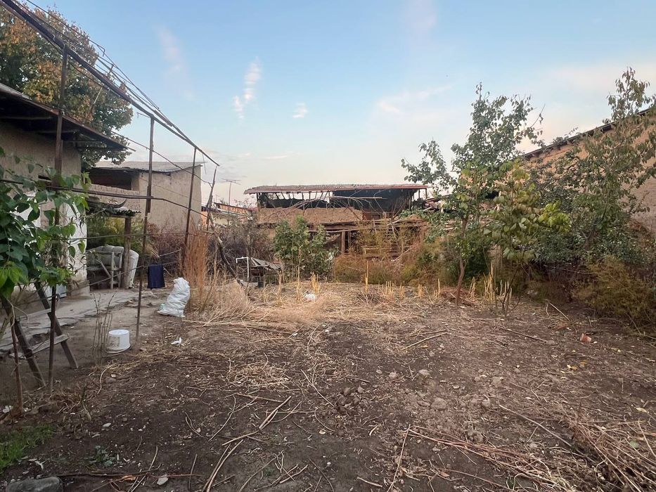 •Продаётся участок•8-сотих