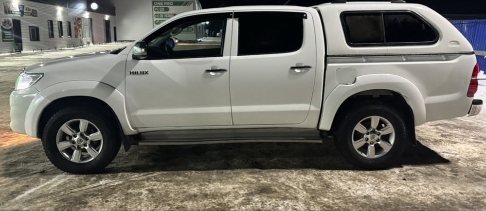 Кунг toyota hilux
