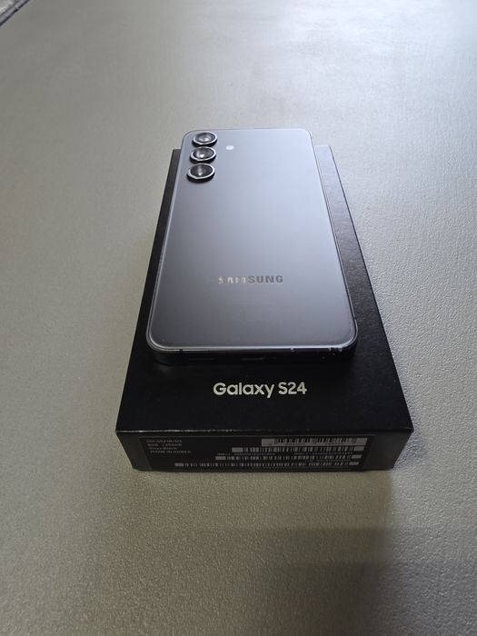 Samsung s24 256gb black
