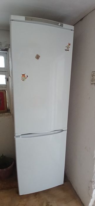 Продам холодильник в рабочем состояний