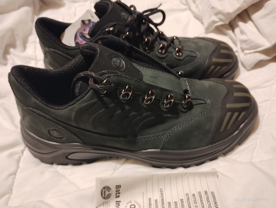 Работни обувки НОВИ