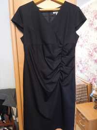 Платье футляр,черное,50-52