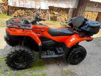 Vand 3 atv uri 450L si 520L