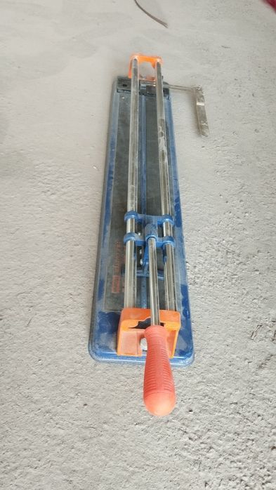 kafelnirez  b.u sotiladi