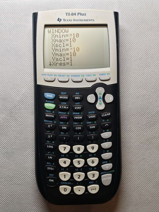 Calculator științific Texas Instruments TI-84 Plus
