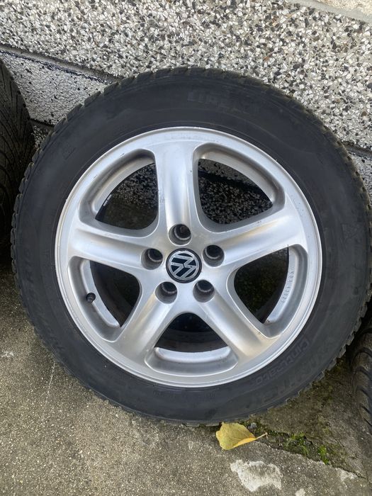 Продавам джанти с зимни гуми 15ски 5х100