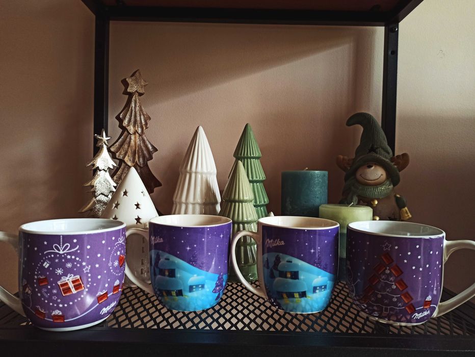 Коледни чаши milka