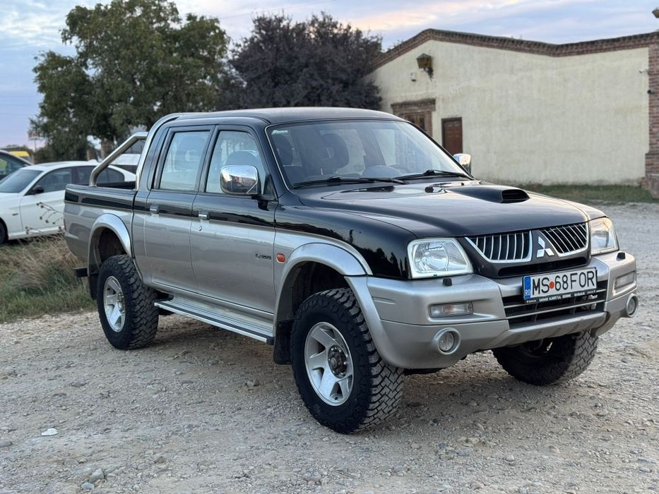 Mitsubishi L 200 4x4 climatronic Diferitial blocabil nic