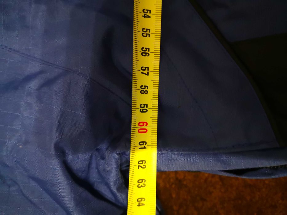 Vector-Jacheta iarna