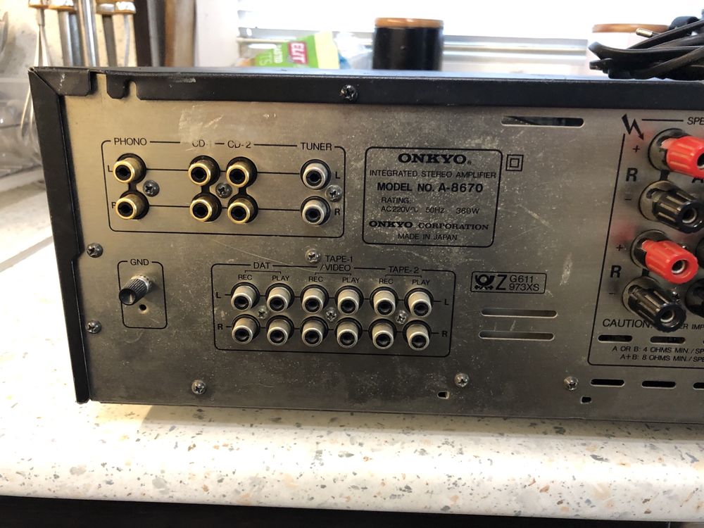 Onkyo A-8670 стерео