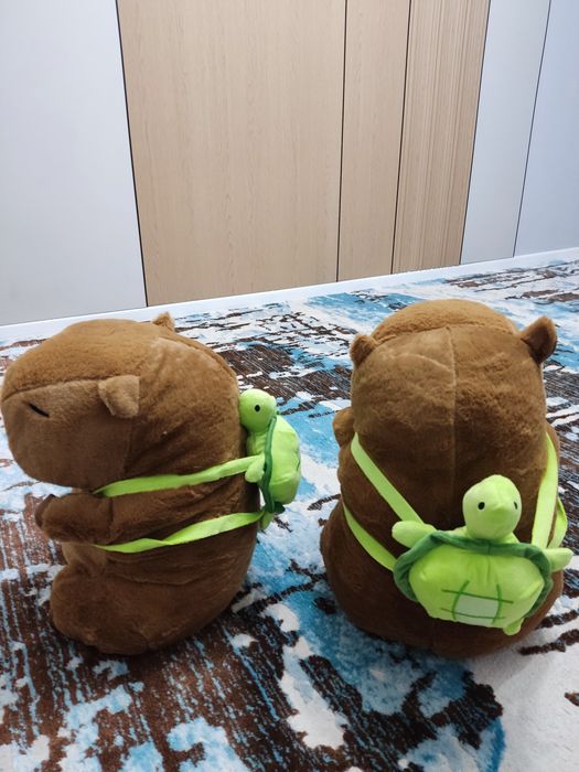 Капибары плюшевые