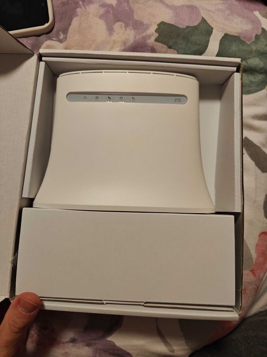 Router wifi Zte MF283v 4G merge pe toate rețelele mobile