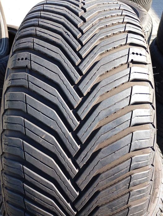 225 40 18 Anvelope mixte Michelin CrossClimate Michelin CrossClimate 2
