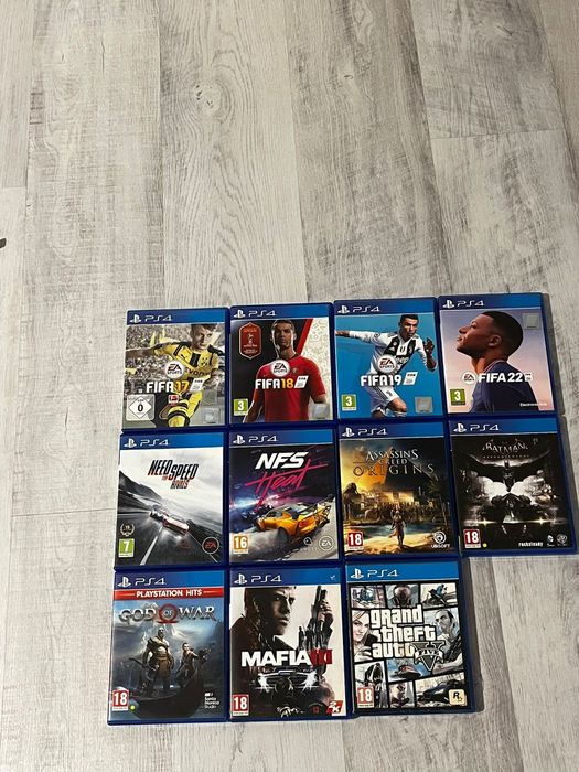 PlayStation 4 de vanzare