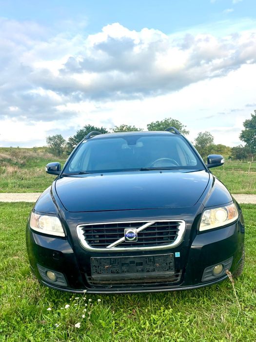 URGENT DE VÂNZARE VOLVO V50 Anul fab 2008 Motor 2.0 Diesel.