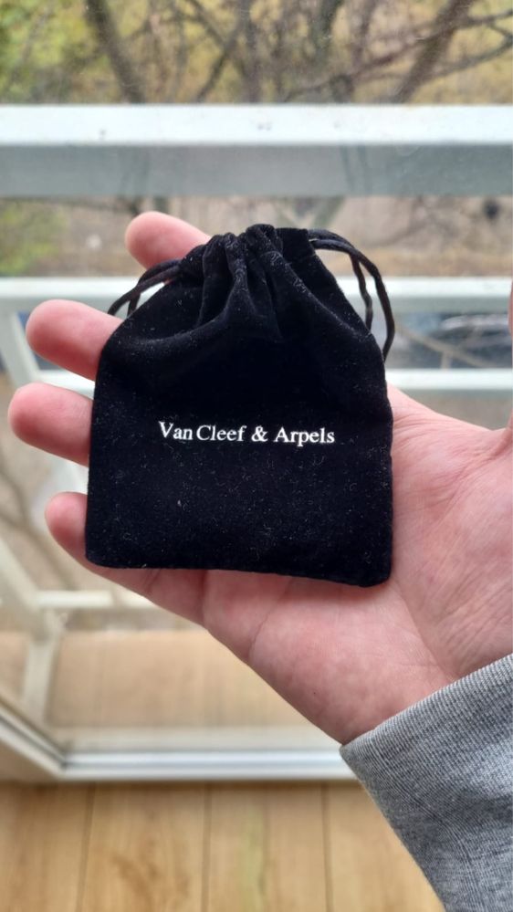 Van Cleef & Arpels holiday pendant 750/18K
