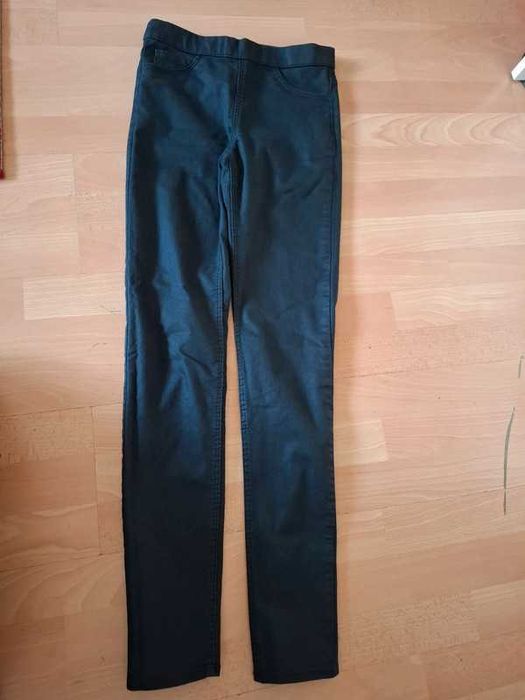 Pantaloni lungi si scurti