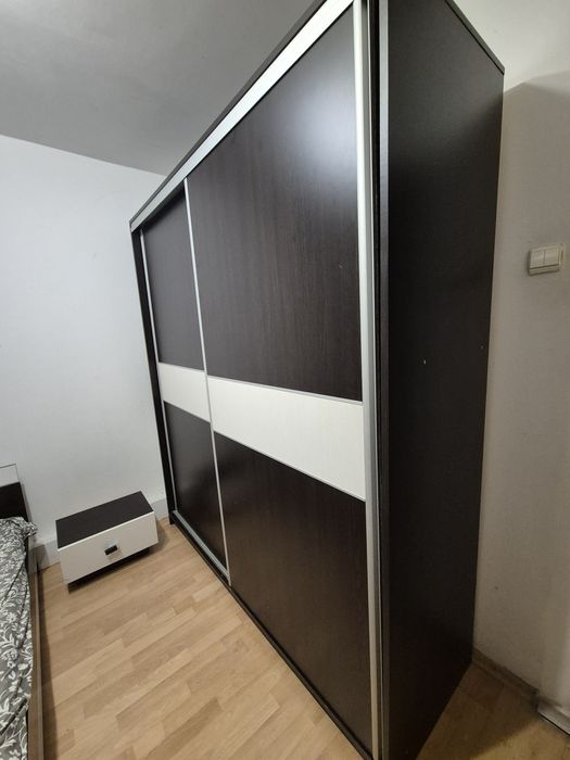 Vand dressing dormitor ( dulap , sifonier) , comoda de sticla