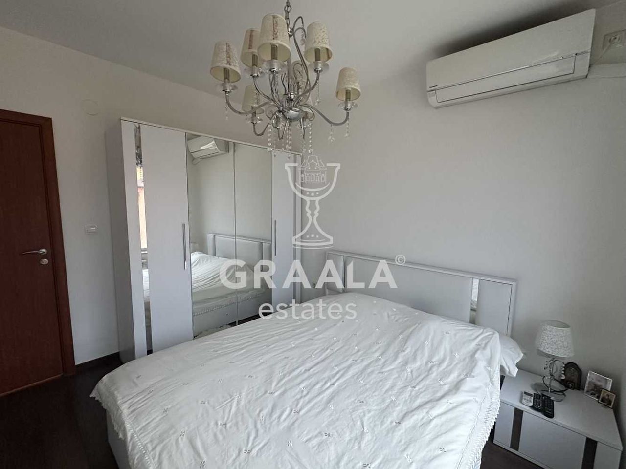 Продава се Тристаен апартамент в София, Манастирски ливади - 96 кв.м за 3065 €/кв.м - Снимка #6