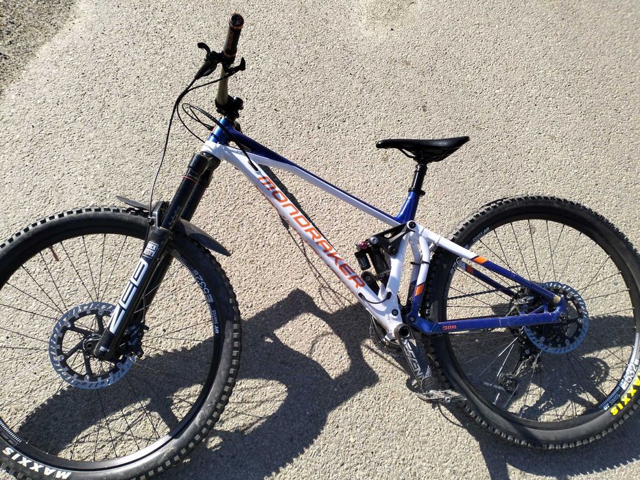 Bicicletă Mondraker superfoxy 2021(SCHIMB CU ENDURO-motor)