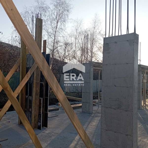 Продава се Тристаен апартамент в София, м-т Гърдова глава - 99 кв.м за 2610 €/кв.м - Снимка #2